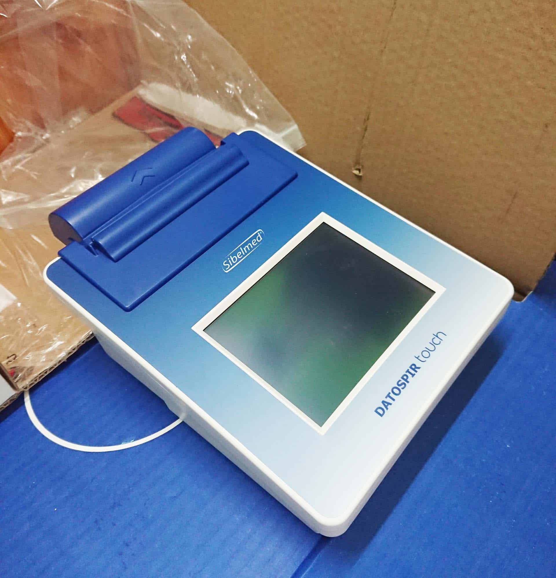  Máy đo chức năng hô hấp Datospir touch easy Sibel Tây Ban Nha sản xuất