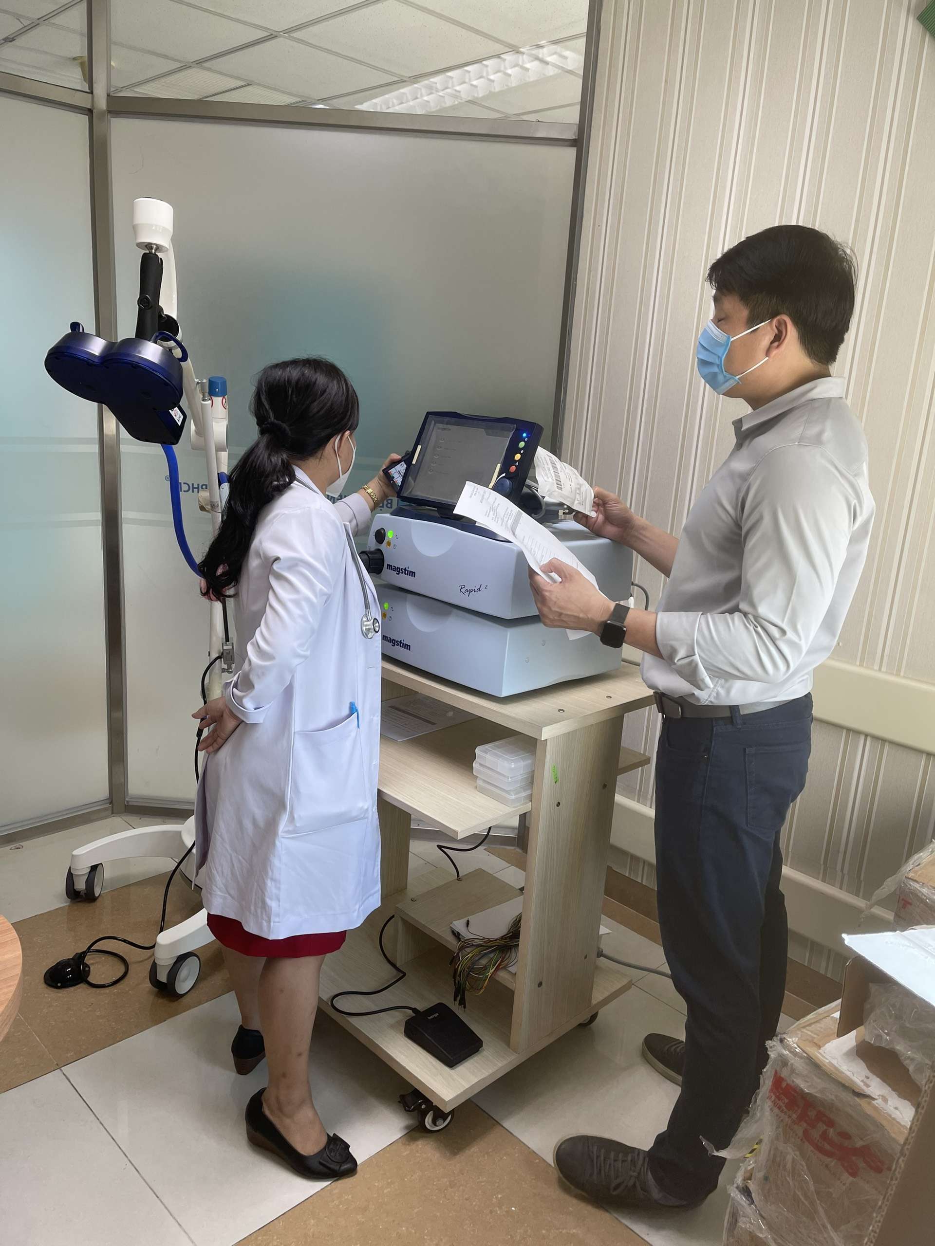 MÁY KÍCH TỪ XUYÊN SỌ PHỤC HỒI CHỨC NĂNG TẠI BỆNH VIỆN - KỸ SƯ ANHNGOCMEDICAL TRỰC TIẾP HƯỚNG DẪN 