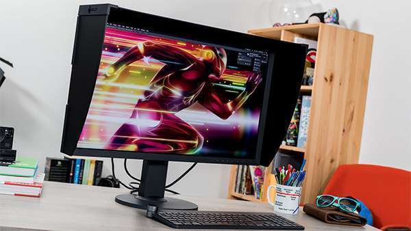 Hiệp hội Hình ảnh và m thanh Châu u (EISA) đã vinh danh màn hình đồ hoạ CG2730 Eizo là màn hình hình ảnh tốt nhất 2017 - 2018. Đây là màn hình đầu tiên của EIZO được trao giải thưởng của EISA. 
