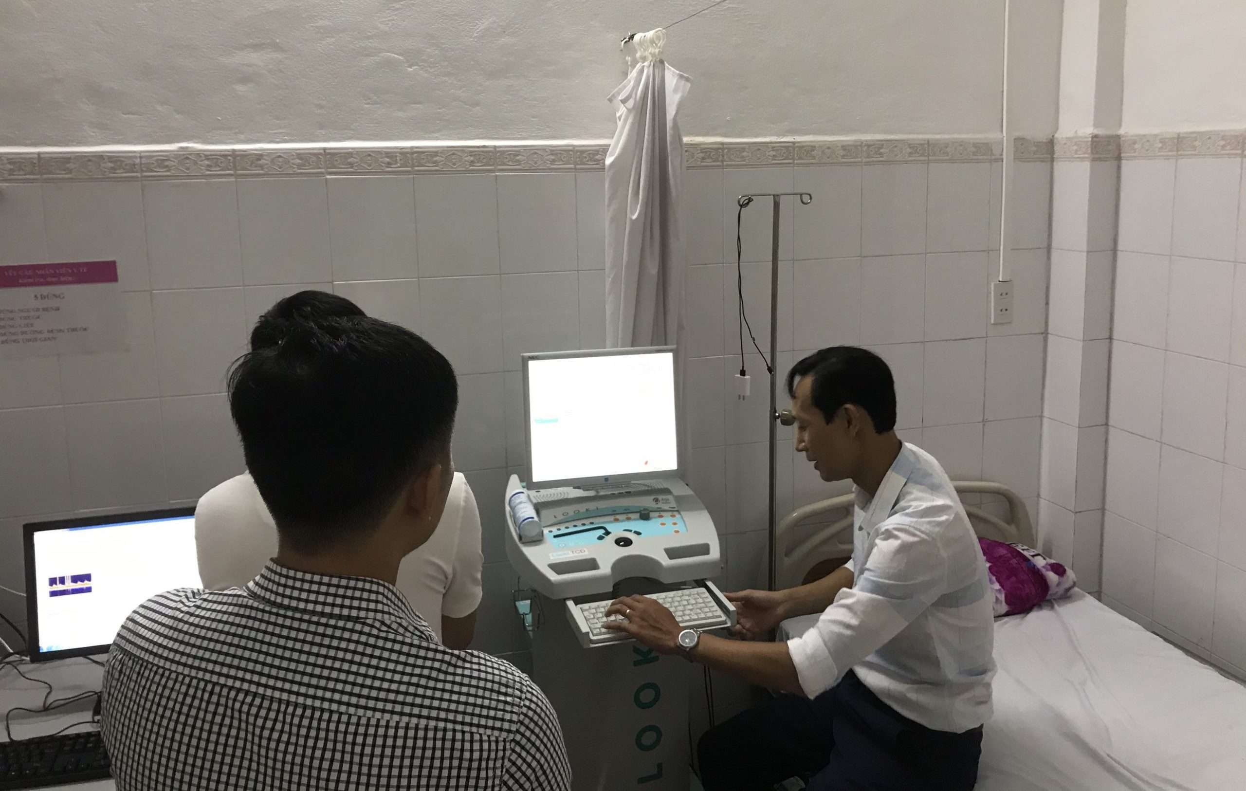 Dùng máy đo lưu huyết não - Siêu âm doppler xuyên sọ 2 z2083743934760 ec97f39c2e961ed25f9d38e696d162d7 scaled e1684741791474 Dùng máy đo lưu huyết não - Siêu âm doppler xuyên sọ