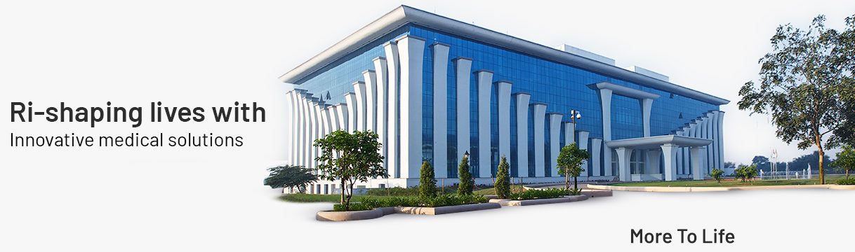 Hang san xuat May xet nghiem sinh hoa tu dong Meril An Do e1695736485532 Máy xét nghiệm sinh hóa AutoQuant 200i